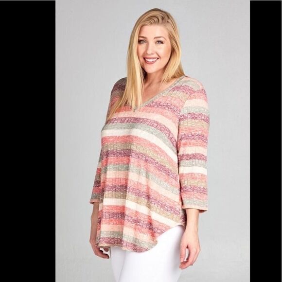 New coral pink multi ombré striped v-neck - Picture 2 of 6